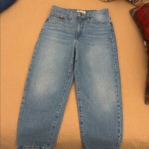 Madewell Womens Balloon Jeans Size 27P Hewes Wash Blue  High Waisted